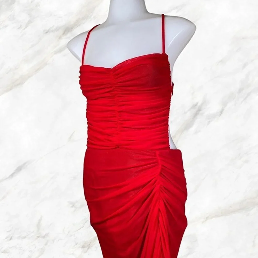 Michael Costello xRevolve Follie Gown in Red - Picture 12 of 12